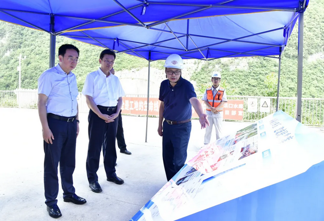 1755738856403610.png 1.png